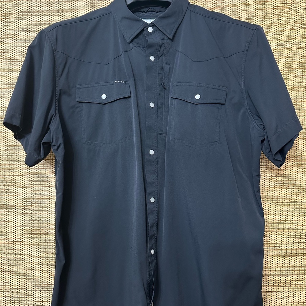 PONCHO OUTDOORS Black Short Sleeve Pearl Snap Shirt